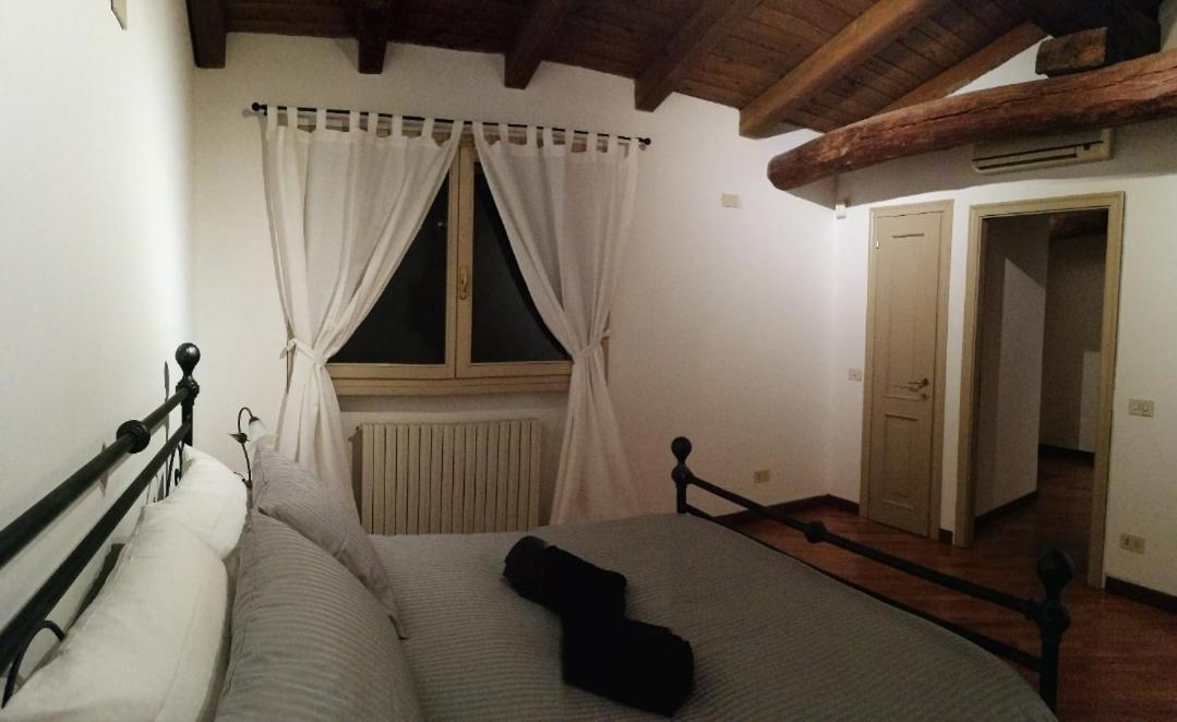 De' Pepoli Apartments Μπολόνια Δωμάτιο φωτογραφία